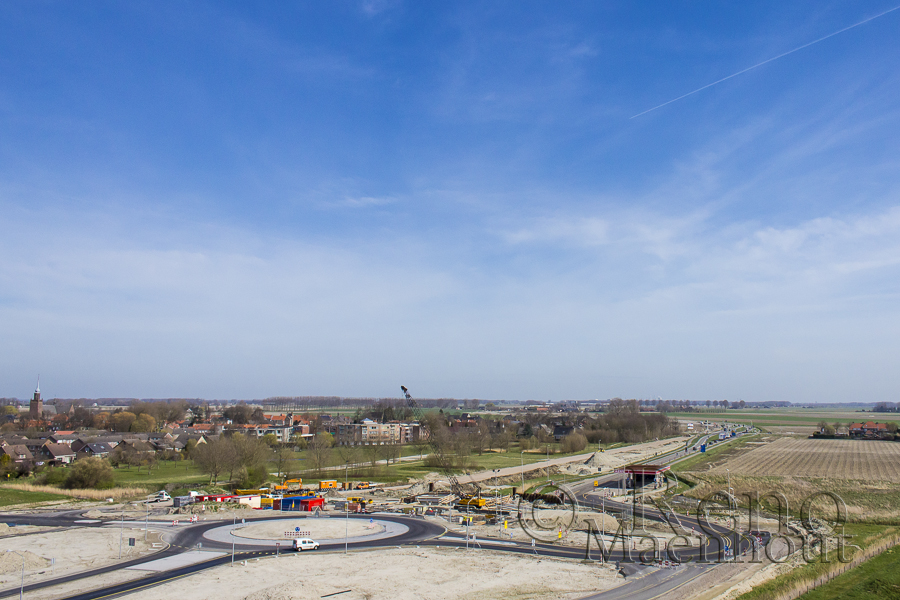 Luchtfoto, IJzendijke, N61, weg, wegwerkzaamheden, Zeeuws-Vlaanderen, rotonde