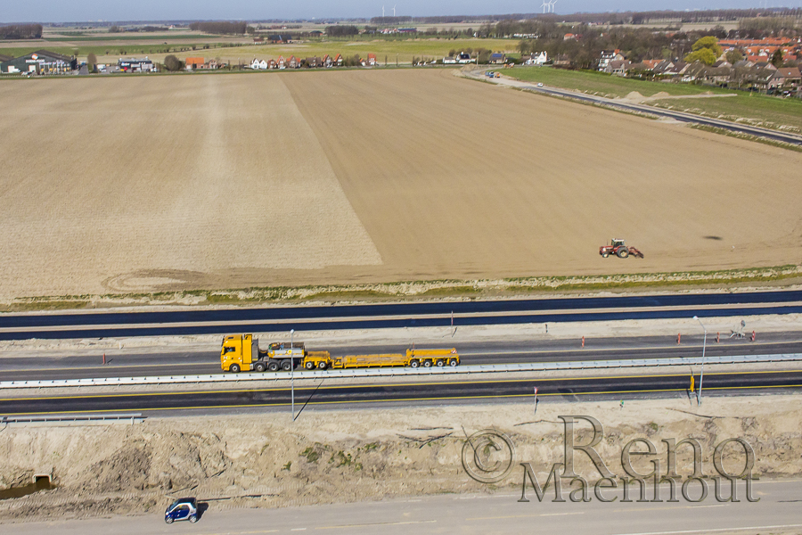 Luchtfoto, IJzendijke, N61, weg, wegwerkzaamheden, Zeeuws-Vlaanderen